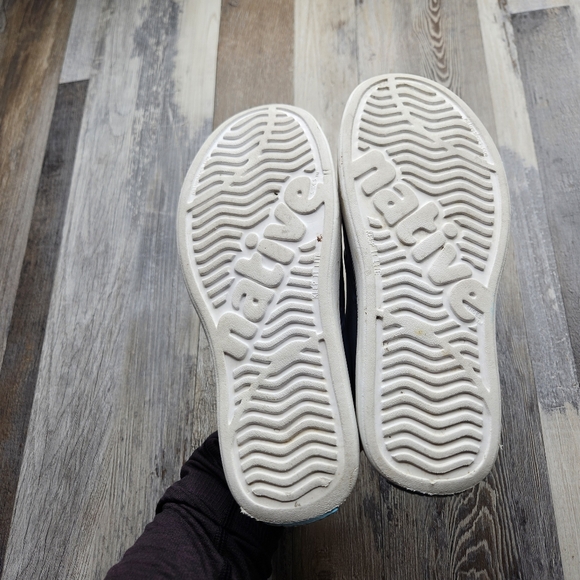 Native Shoes Miles style slip on sneakers Navy Blue M4 W6 - Picture 3 of 6